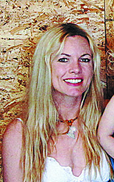 Katie Mines - Aotearoa Artist