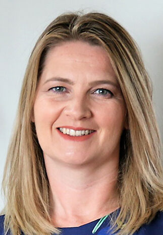 karin_gourley-aotearoa-artist-the-new-zealand-artist-magazine-