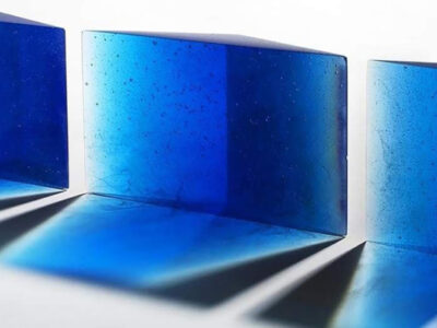 Cast Glass-Shallows-toni-tittleton-aotearoa-artist