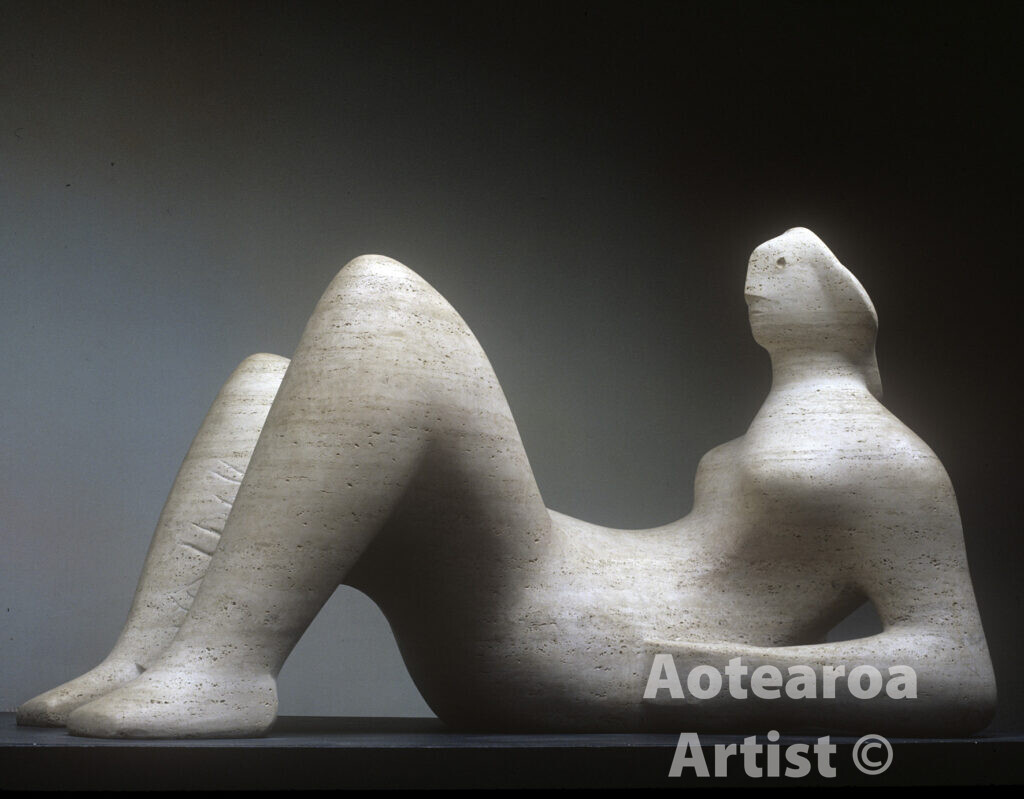 draped-reclining-figure-henry-moore-dougie-chowns-aotearoa-artist